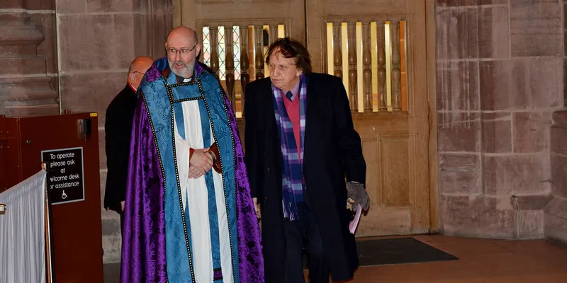 Kuaför Aziz Kötüz’e başarı ödülü