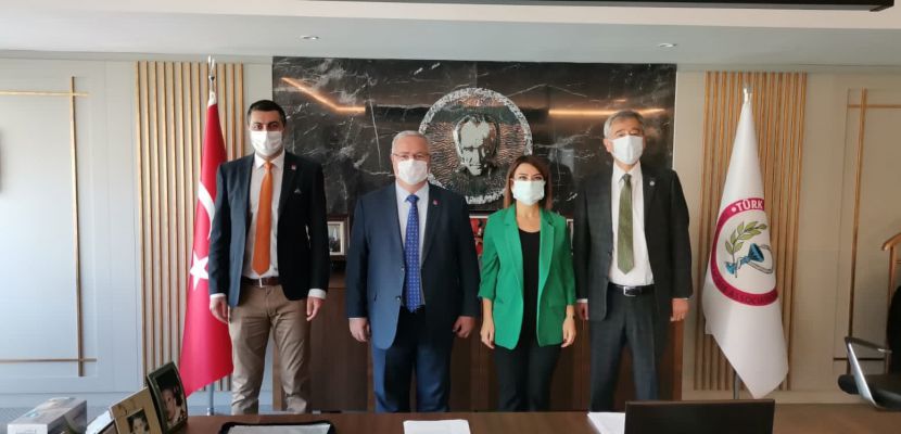CHP, Türk Eczacılar Birliği ile bir araya geldi