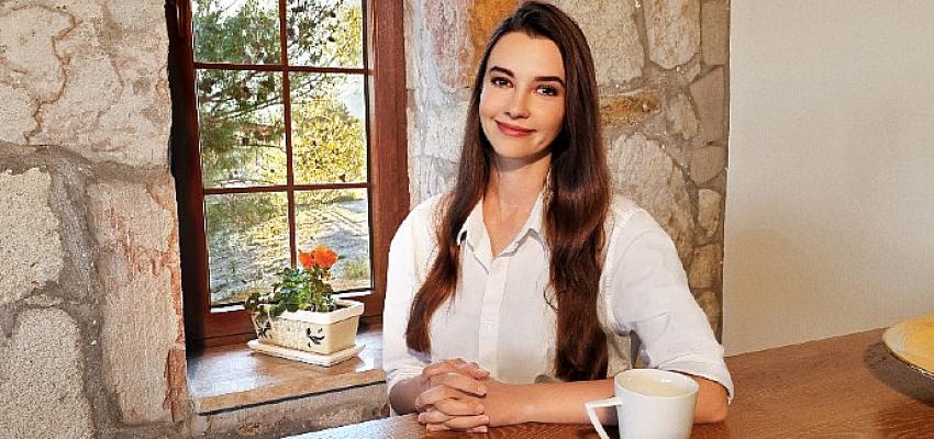 Leyla Lydia Tuğutlu, Şükrü Özyıldız ve Arda Türkmen’den Dünya Kadınlar Günü mesajı: “Saygının En Güzeli Evde” Tuğba Şener pressrelease@faselis.com