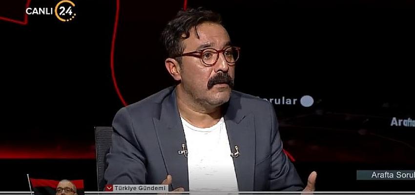 Mustafa Üstündağ’dan, 15 Temmuz’a ‘tiyatro’ diyenlere cevap: Tiyatroda kimse ölmüyor