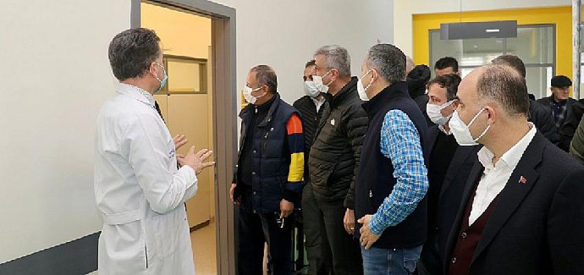 Ak Parti Genel Başkan Yardımcısı Özhaseki, KANKA Çocuk Kemik İliği Nakli Merkezi’ni ziyaret etti