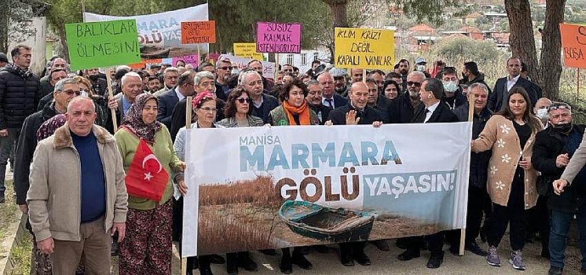Doğaseverler Manisa Marmara Gölü’nün Çığlığını Duyurmak İçin Buluştu