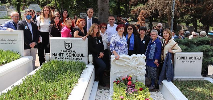 Prof. Dr. Türkan Saylan Ölümsüzlüğünün 13. Yılında Mezarı Başında Anıldı