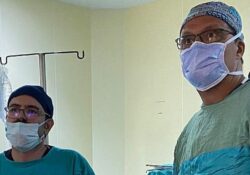 Ege Üniversitesinde sırttan kapalı böbreküstü bezi ameliyatı yapılmaya başlandı