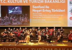 Troya Kültür Yolu Festivali’nde  Senfoni İle Neşet Ertaş Türküleri