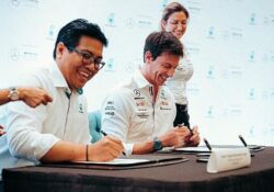 Gelecekle Yarış: Mercedes-AMG F1 ve PETRONAS, yirmi yıllık birlikteliğe ve F1’in sürdürülebilir geleceğine kucak açıyor