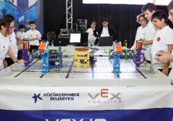 Küçükçekmece, Dünya’nın En Büyük Robotics Turnuvasına Ev Sahipliği Yaptı