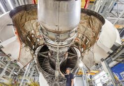 Rolls-Royce, düşük emisyonlu yanma sisteminin uçuş testini gerçekleştirdi