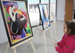 “Duyarlılıklarım" resim sergisi AKM'de açıldı