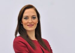 Koroplast'ın Satış Direktörü Şenay Massé oldu