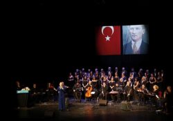 Büyükşehir TSM Korosu'ndan tango ve vals konseri
