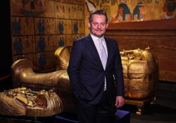 &apos;Tutankhamun, Çocuk Firavun'un Hazineleri' sergisi Ankara'ya geliyor
